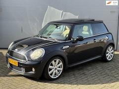 MINI Cooper S - 1.6 l Pano l Automaat l Cruise l Climate l Xenon l Stoelverwarming l
