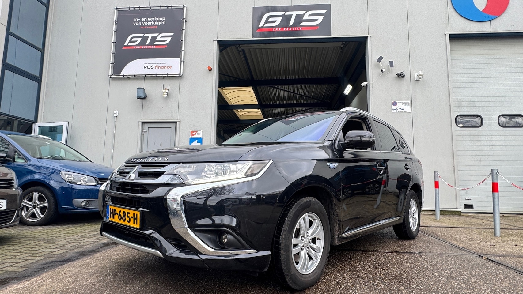 Mitsubishi Outlander - 2.0 PHEV Business Edition 2.0 PHEV Business Edition - AutoWereld.nl