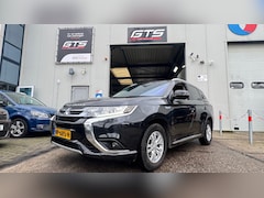 Mitsubishi Outlander - 2.0 PHEV Business Edition