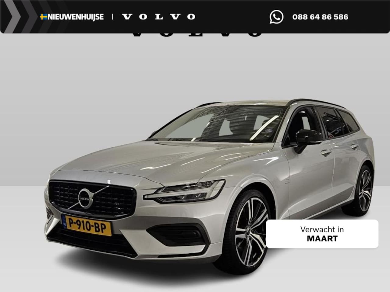 Volvo V60 - 2.0 B3 Momentum Advantage | 19"LM velgen | Exterior Styling Diffuser | Apple carplay/andro - AutoWereld.nl