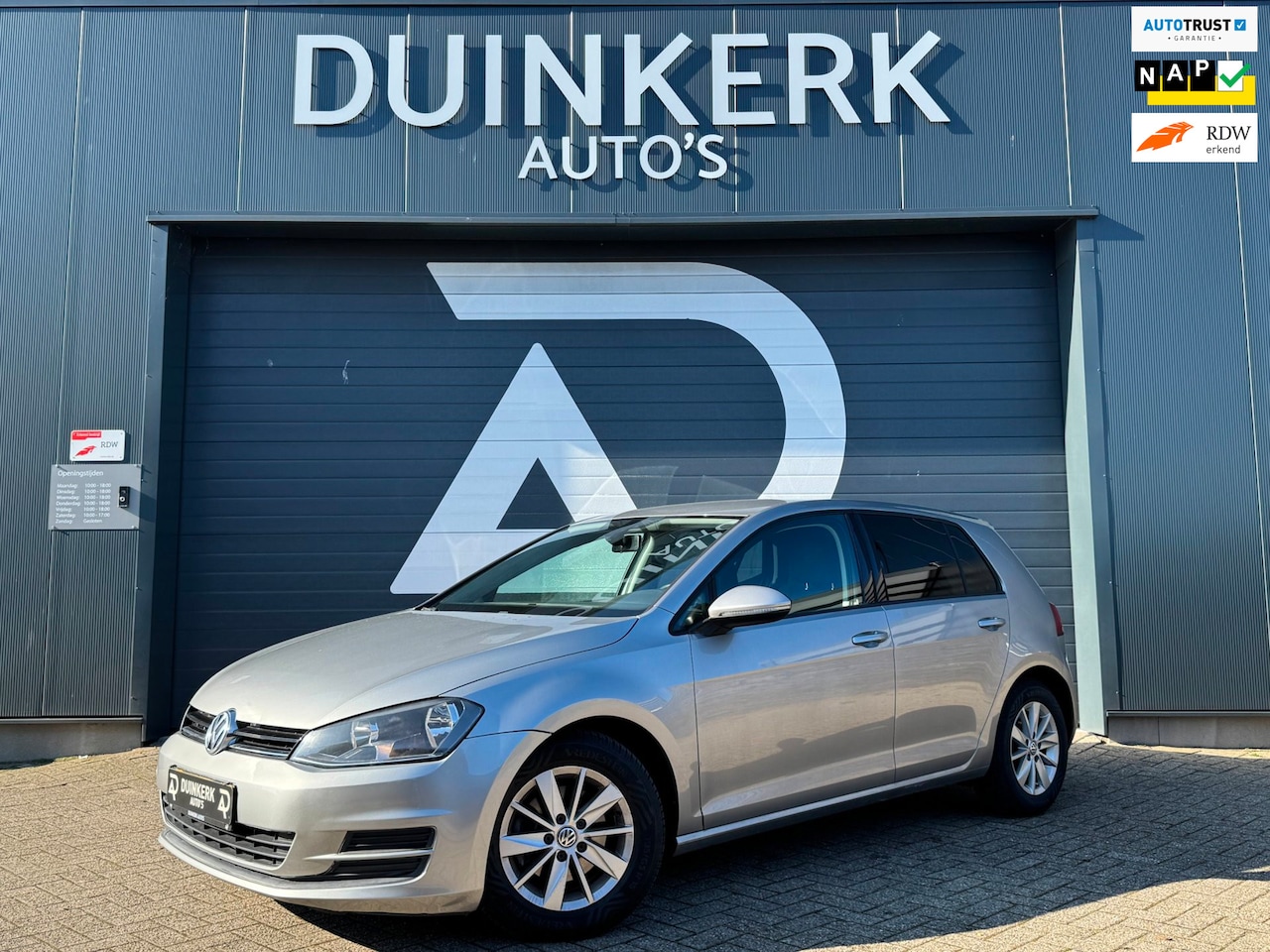 Volkswagen Golf - 1.2 TSI Comfortline | Automaat | Airco | Cruise control | NAV - AutoWereld.nl