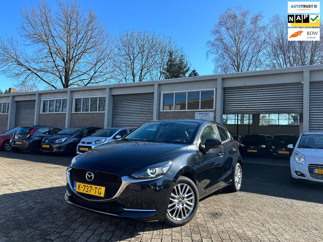 Mazda 2 - 1.5 Skyactiv-G Luxury Voll opties! Stuur/stoel verw. Airco/ 1e eigenaar NAP! - AutoWereld.nl