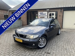 BMW 1-serie - 120i High Executive Xenon Nieuwe A.P.K