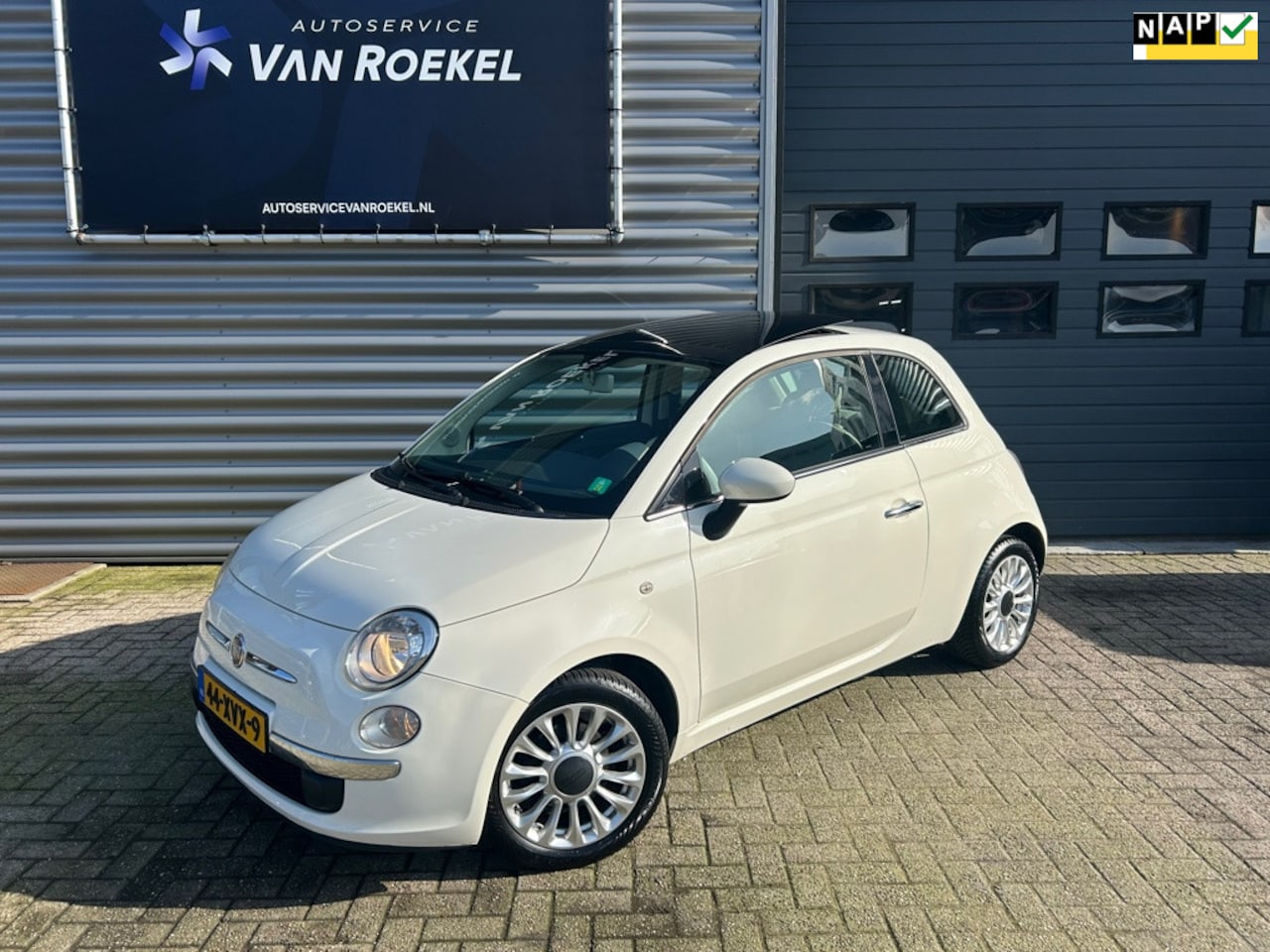 Fiat 500 - 0.9 TwinAir Lounge Pano| Cruise | Airco | Bluetooth - AutoWereld.nl