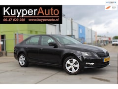 Skoda Octavia - 1.5 TSI Greentech Sport Business automaat dsg multimedia trekhaak