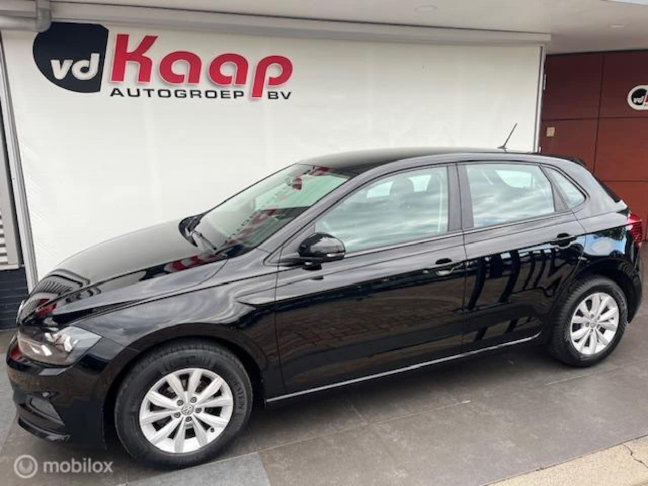 Volkswagen Polo - 1.0 MPI Comfortline Business 1.0 MPI Comfortline Business - AutoWereld.nl
