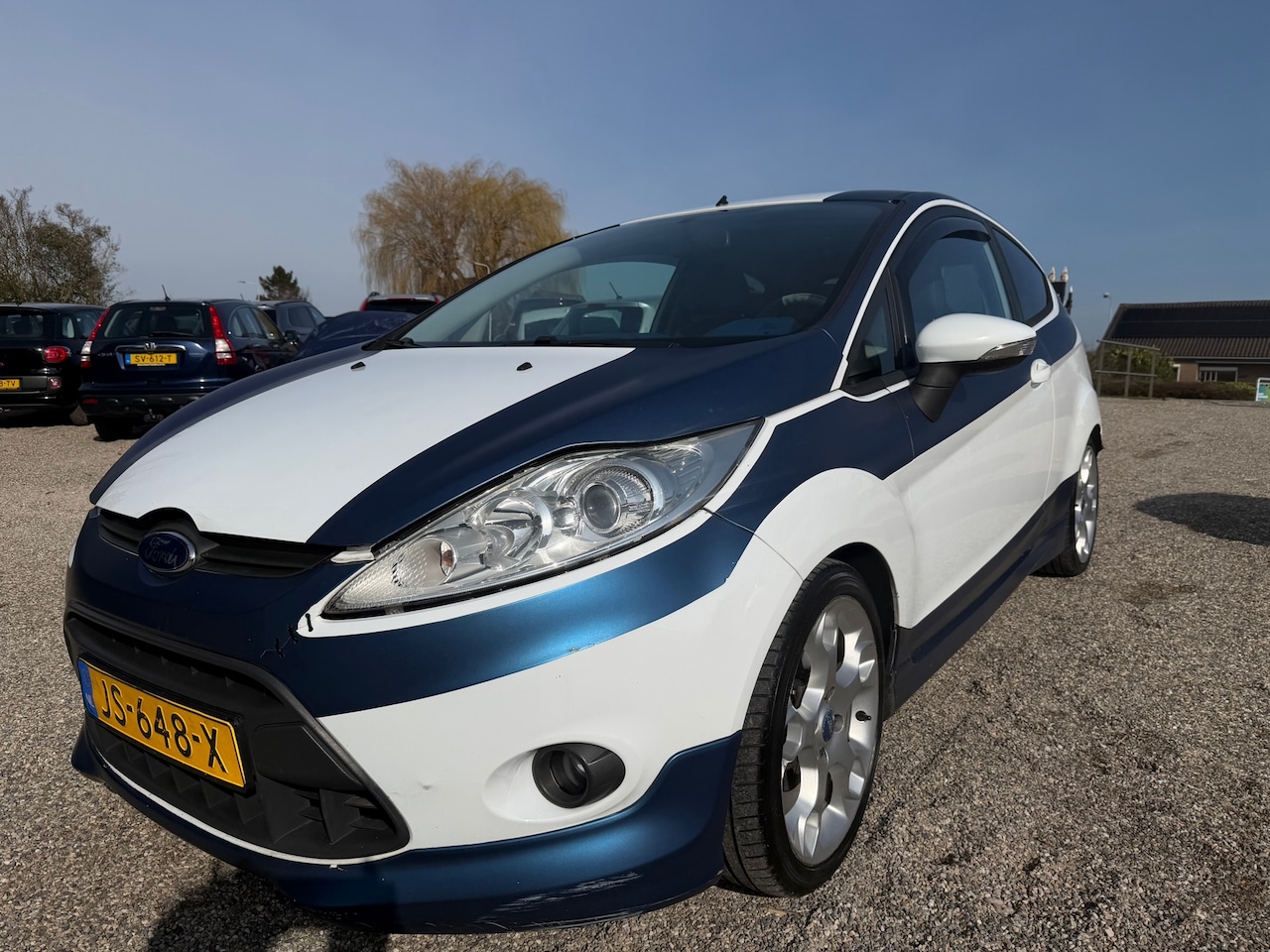Ford Fiesta - 1.6 Ghia Rally Uitvoering Leer Airco Nette Auto - AutoWereld.nl