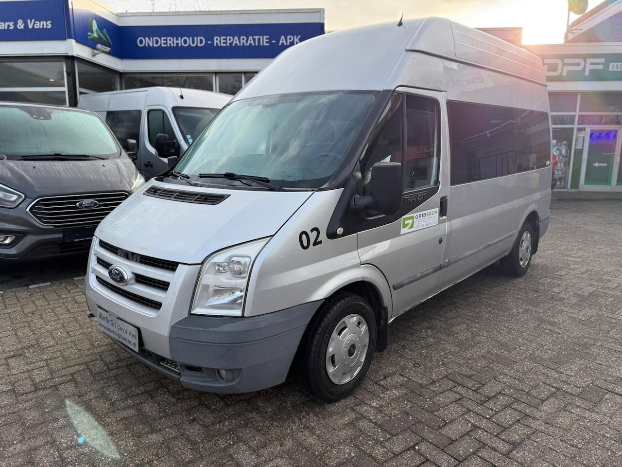 Ford Transit Kombi - 300M 2.2 TDCI Ambiente SHD KOMBI - AutoWereld.nl