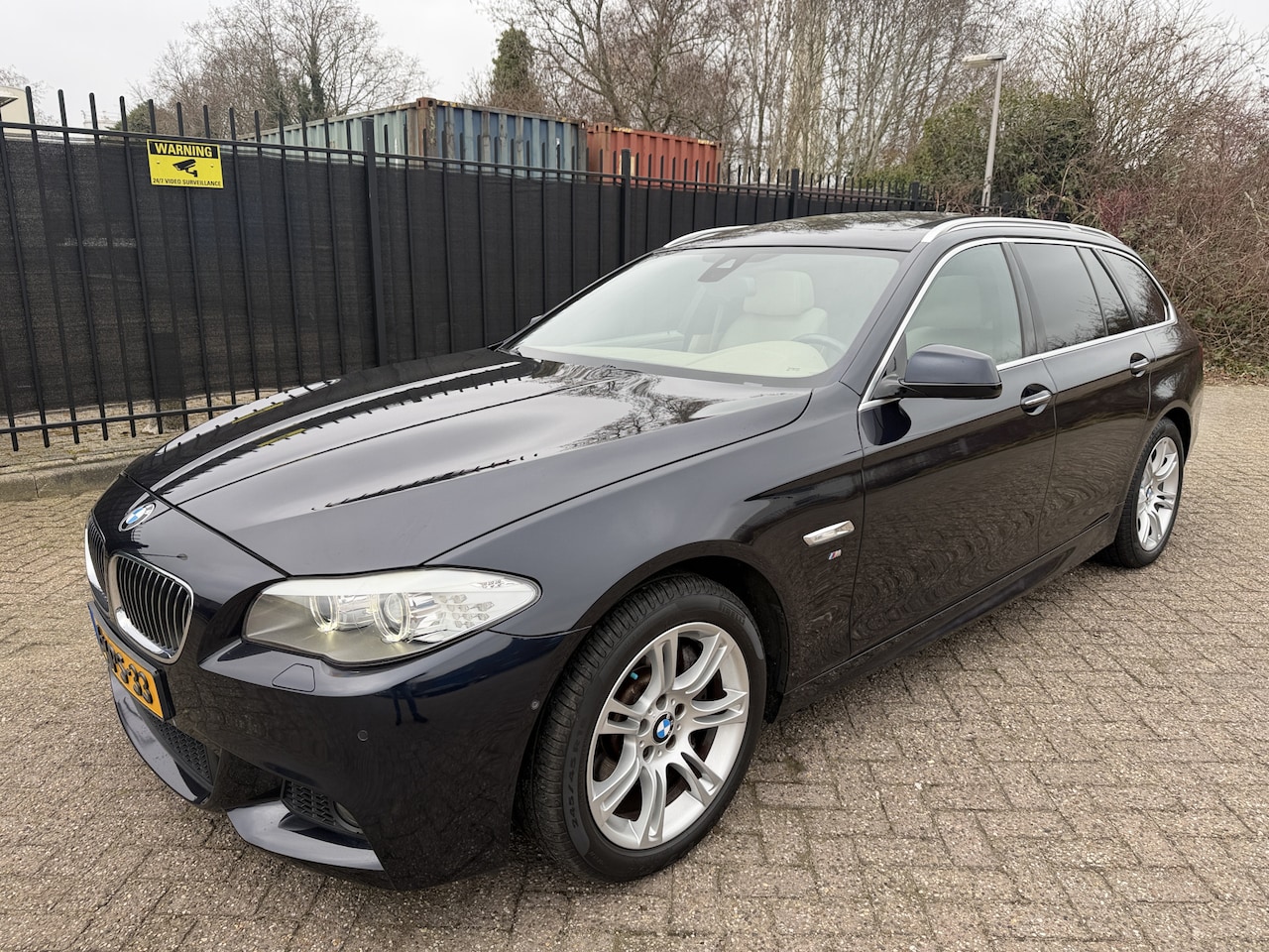BMW 5-serie Touring - 528i High Executive M Sport Pano/Sportleer/Camera - AutoWereld.nl