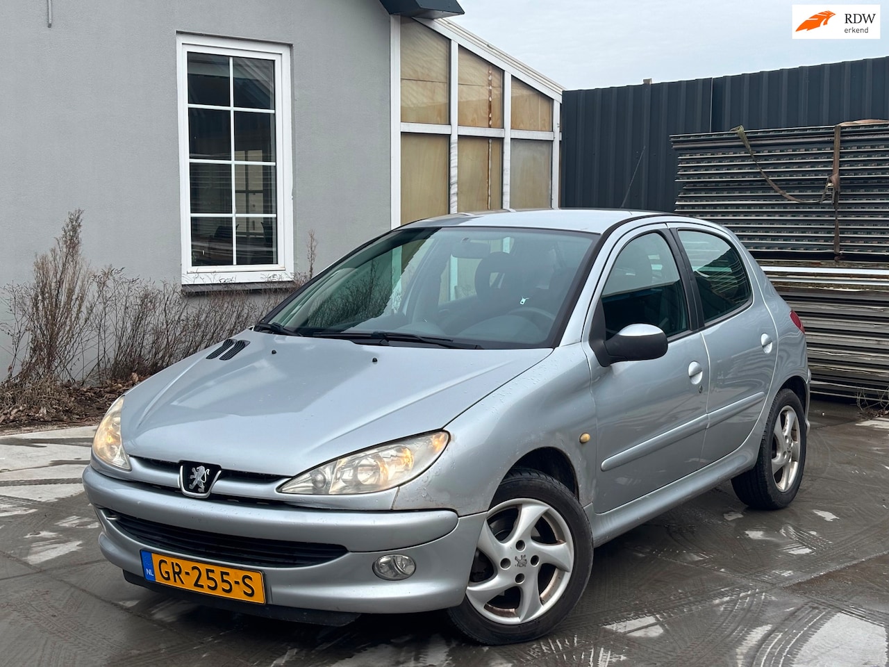 Peugeot 206 - 1.6-16V Griffe | Automaat | Airco | El. Ramen | Ruime APK! - AutoWereld.nl