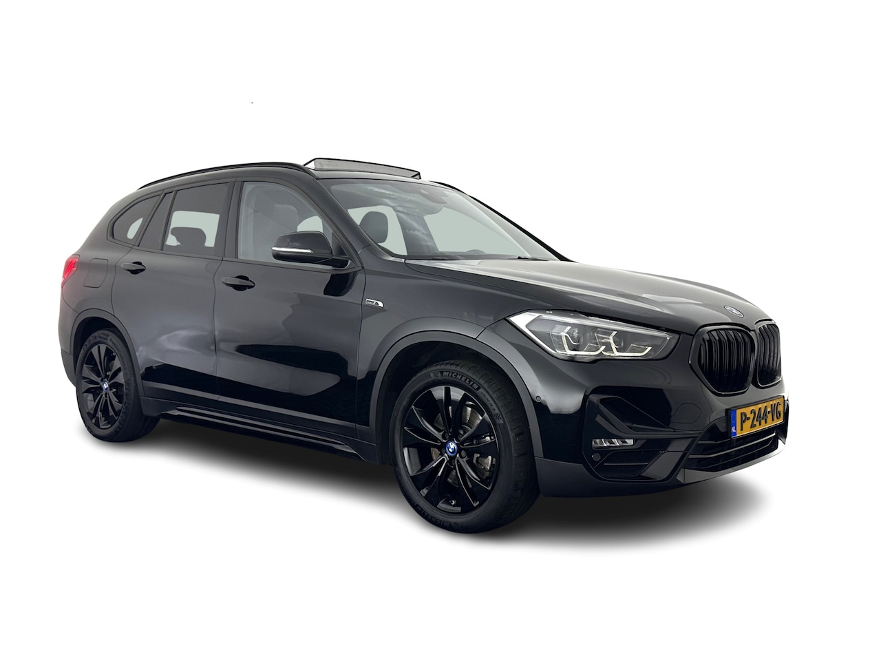 BMW X1 - xDrive25e Business Edition Plus (INCL.BTW) Aut. *PANO | HEAD-UP | LEATHER | FULL-LED | HEA - AutoWereld.nl