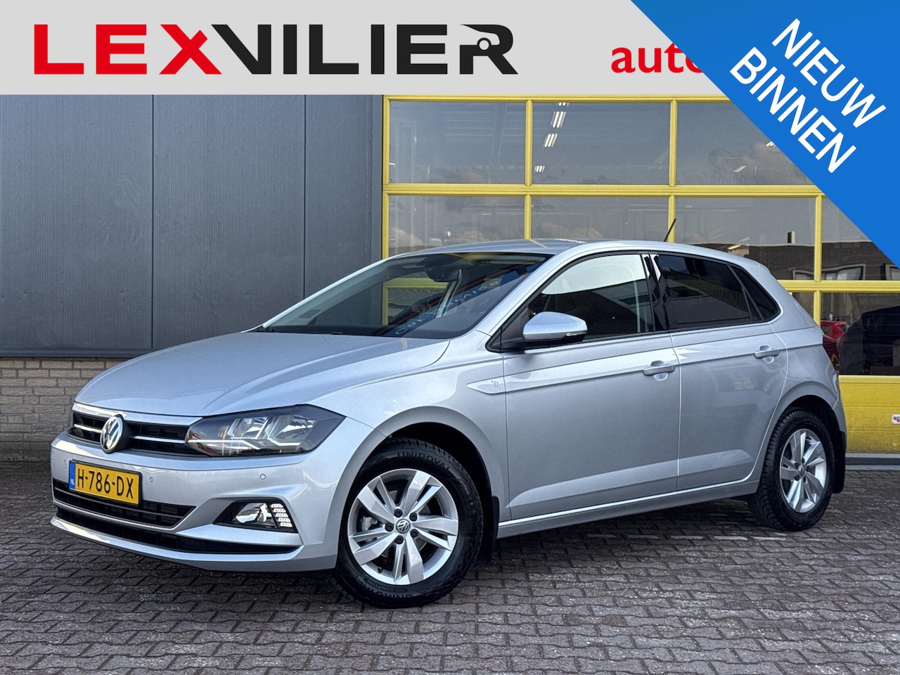 Volkswagen Polo - 1.0 TSI Comfortline Nieuwstaat 17.000 km!  Incl BOVAG Garantie - AutoWereld.nl