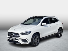 Mercedes-Benz GLA-Klasse - 250 e AMG | Panoramadak | Keyless Entry | Stoelverwarming | Sfeerverlichting