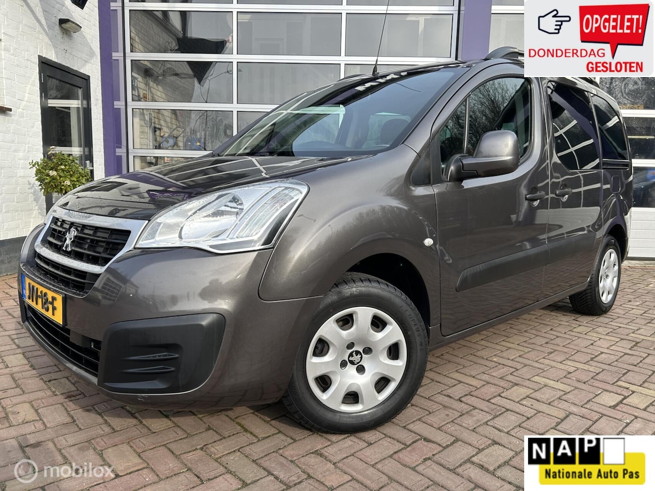 Peugeot Partner Tepee - 1.2 PureTech Active * AIRCO * PDC* - AutoWereld.nl