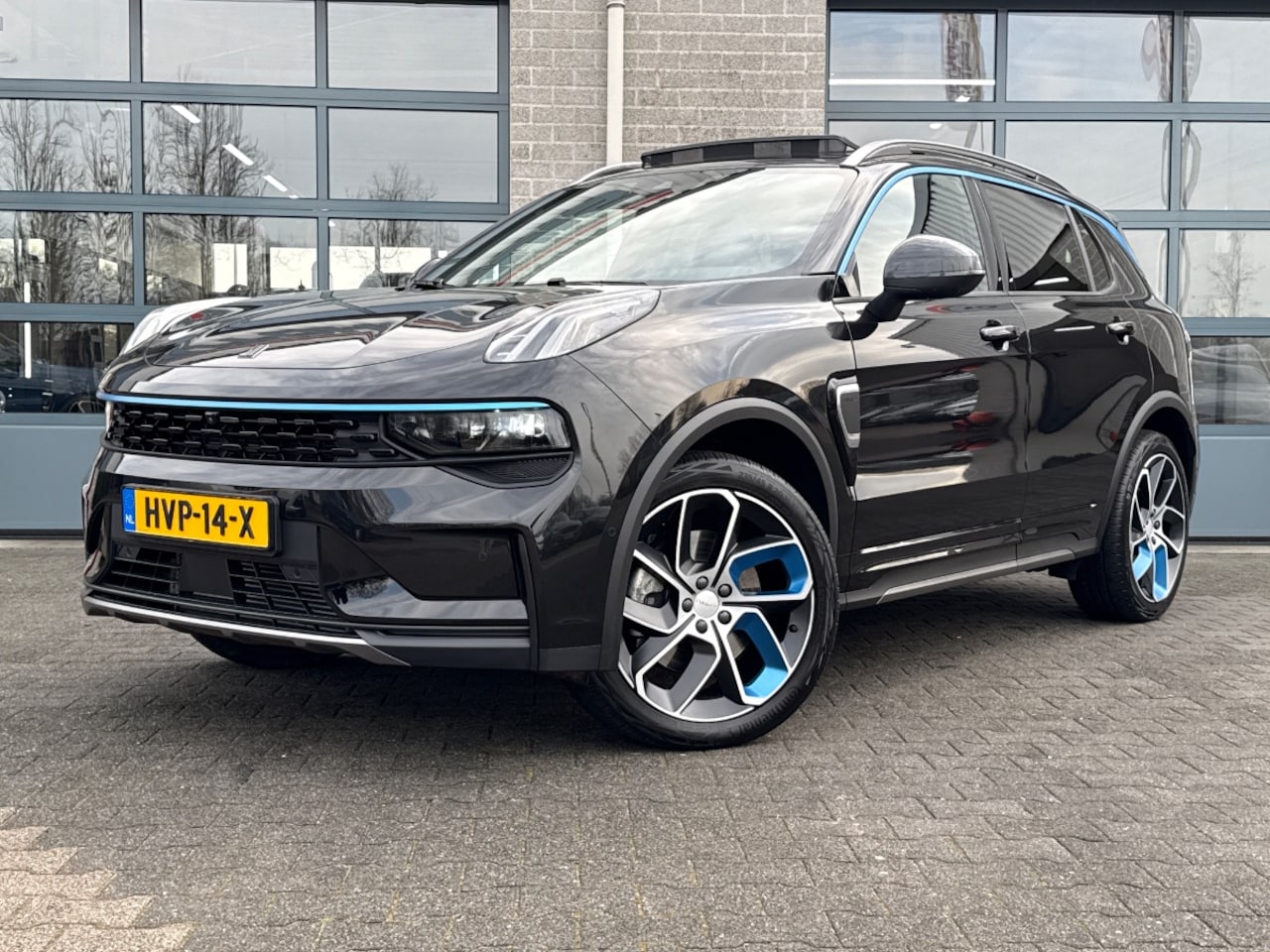 Lynk & Co 01 - 1.5 PLUG IN HYBRID |ZWARTE HEMEL|360 CAMERA| - AutoWereld.nl