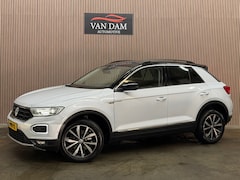 Volkswagen T-Roc - 1.5 TSI R-line 2018 LED NAVI CAR-PLAY CRUISE