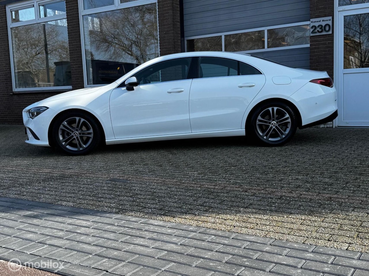 Mercedes-Benz CLA-Klasse - 180 Premium ECC-AIRCO/CRUISE/LEDER/PDC - AutoWereld.nl