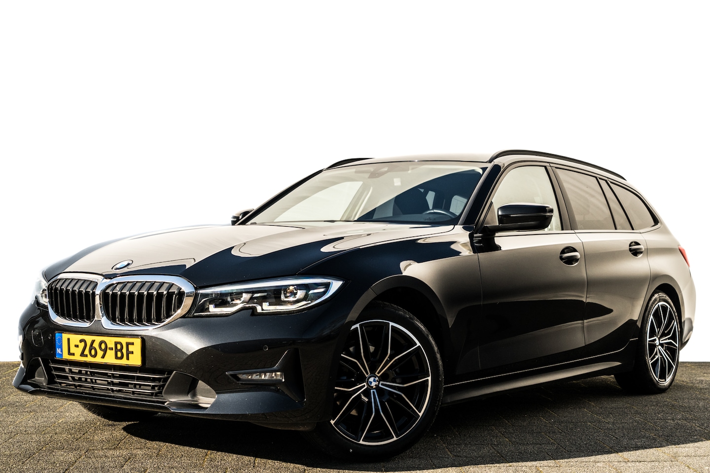 BMW 3-serie Touring - 318d Business Edition Plus | Virtual Cockpit | Carplay | LED | Stoelverwarming | Cruise - AutoWereld.nl