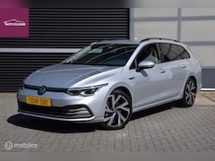 Volkswagen Golf Variant - 1.5 eTSI Style DSG Carplay Adaptive Cruise Winterpakket
