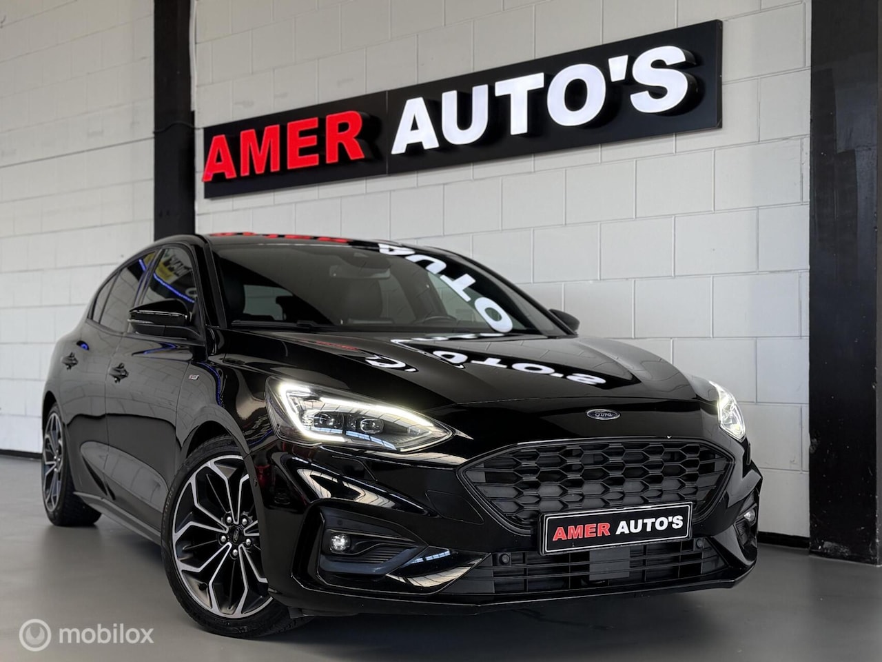 Ford Focus - 1.5 ST Line Automaat/1e eign./Rijk uitgerust/TOP! - AutoWereld.nl