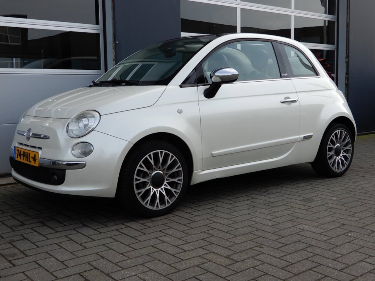 Fiat 500 C - 1.2 Rock Cabrio Parelmoer/CLima/Xenon/Leer - AutoWereld.nl