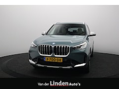 BMW X1 - xDrive25e | Live Cockpit | Camera | Parking Assistant | Navigatie | Leer | Led