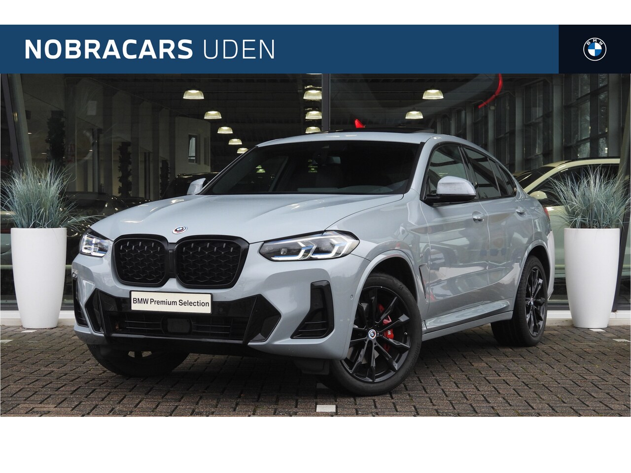 BMW X4 - xDrive20i High Executive M Sport Automaat / Trekhaak / Panoramadak / Sportstoelen / Comfor - AutoWereld.nl