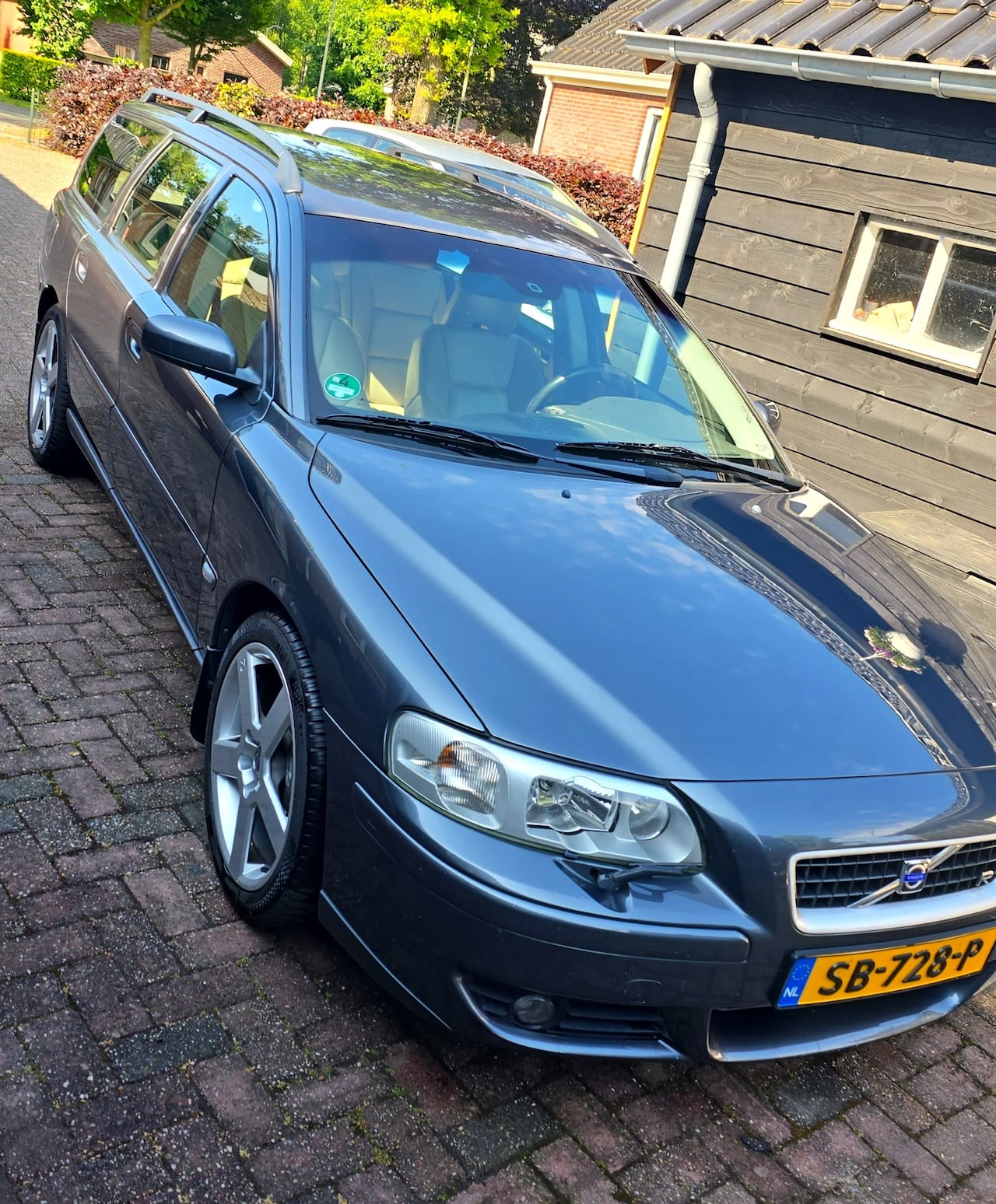 Volvo V70 - 2.5 R - AutoWereld.nl