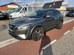 Nissan Qashqai - 1.3 MHEV 104kw Business Access klima camera