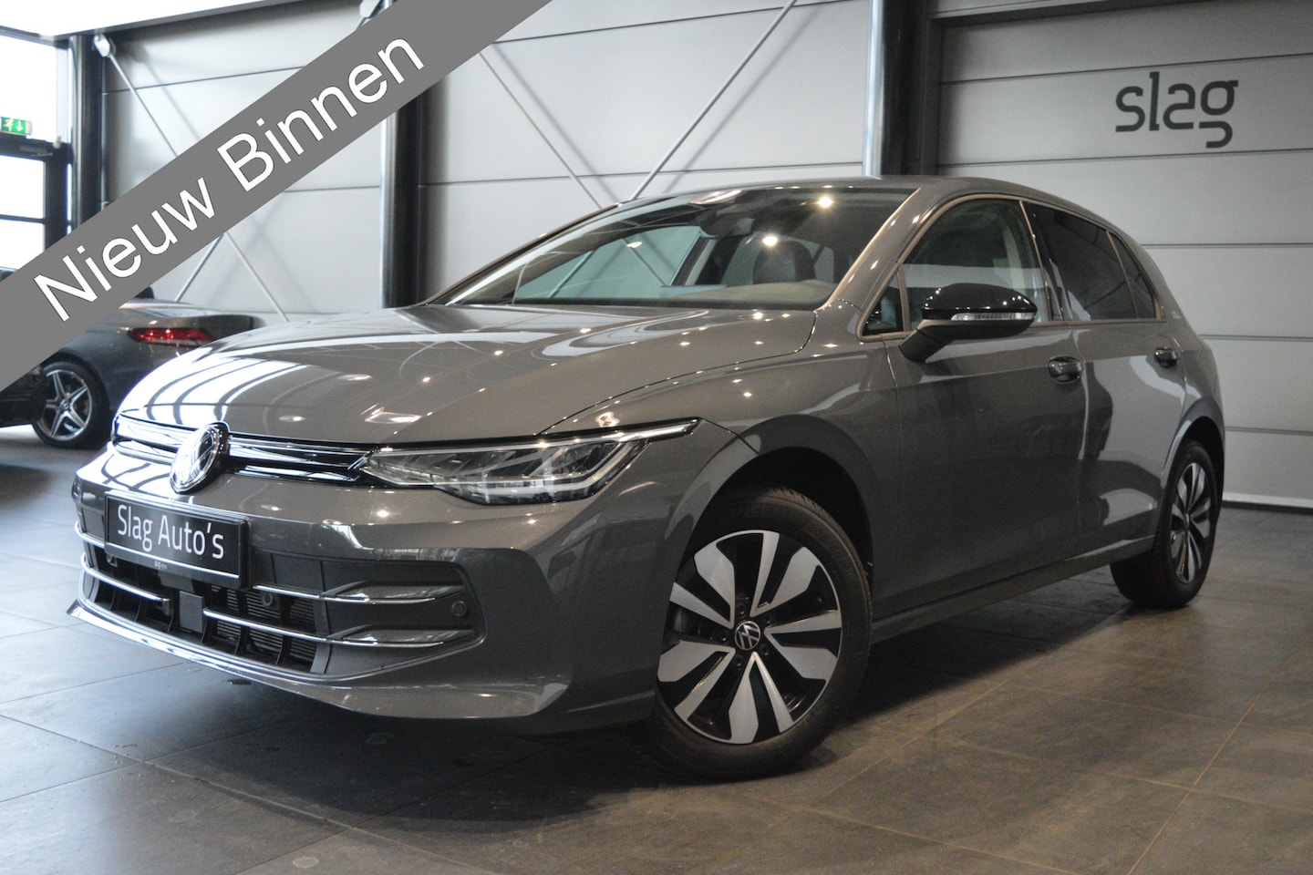 Volkswagen Golf - 1.5 eTSI Goal carplay clima camera cruise led pdc !! - AutoWereld.nl