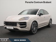 Porsche Cayenne Coupé - S E-Hybrid Black Edition