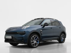 Lynk & Co 01 - 1.5 PHEV 261 PK | Panoramadak | 360 graden camera | Cruise contr