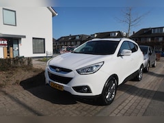 Hyundai ix35 - 1.6i GO|NAVIGATIE|CAMERA|CRUISECONTROL|BLUETOOTH|STOELVERWARMING|ZEER MOOI
