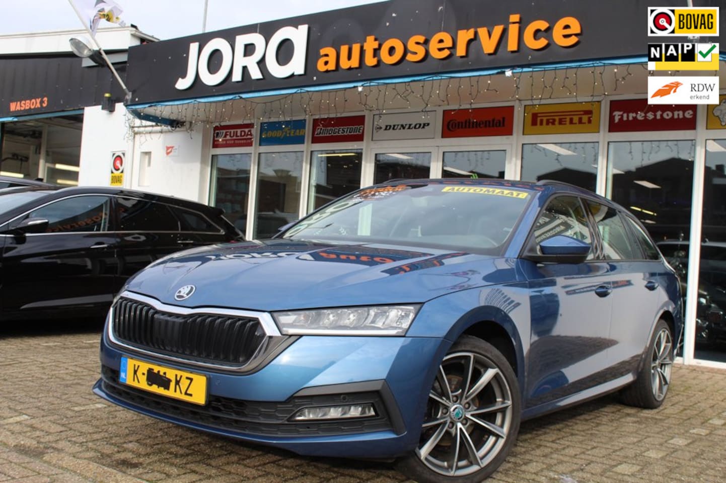 Skoda Octavia Combi - 1.0 e-TSI Business Edition 1.0 e-TSI Business Edition - AutoWereld.nl