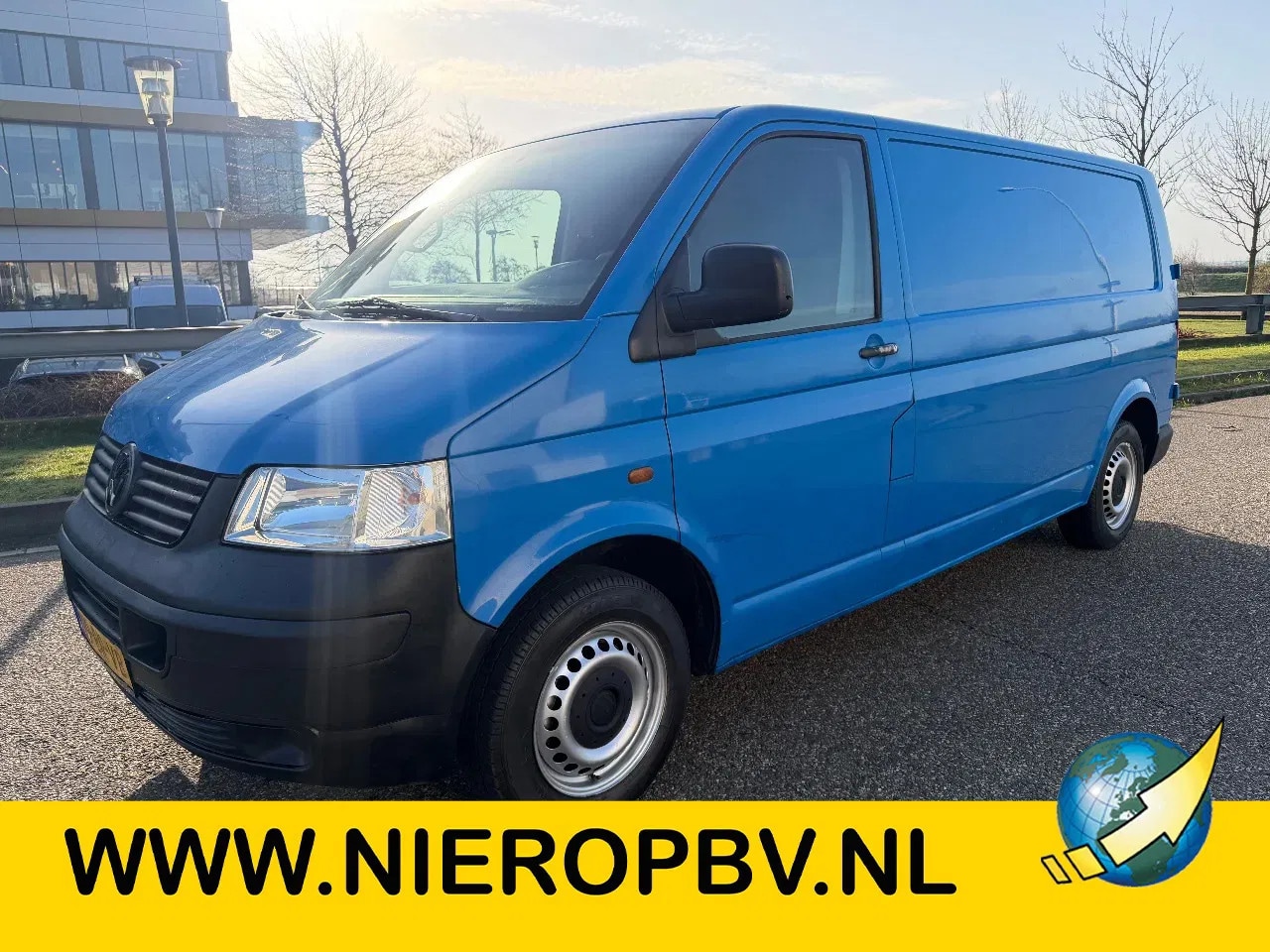 Volkswagen Transporter - 1.9TDI L2H1 Trekhaak - AutoWereld.nl