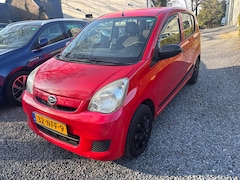 Daihatsu Cuore - 1.0 Clever ZEER MOOIE AUTO