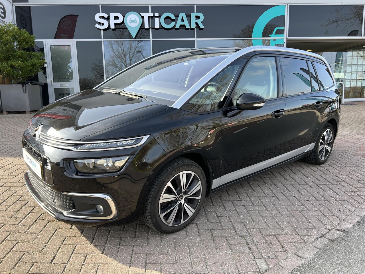 Citroën Grand C4 Picasso - 1.6 Turbo 165 pk Shine EAT-6 Automaat 7-zits - AutoWereld.nl