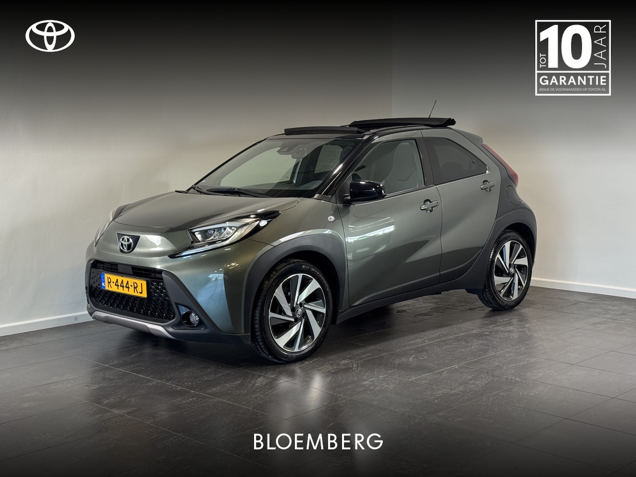 Toyota Aygo X - 1.0 VVT-i S-CVT Envy | Elektrisch vouwdak | JBL Audio | LED | - AutoWereld.nl