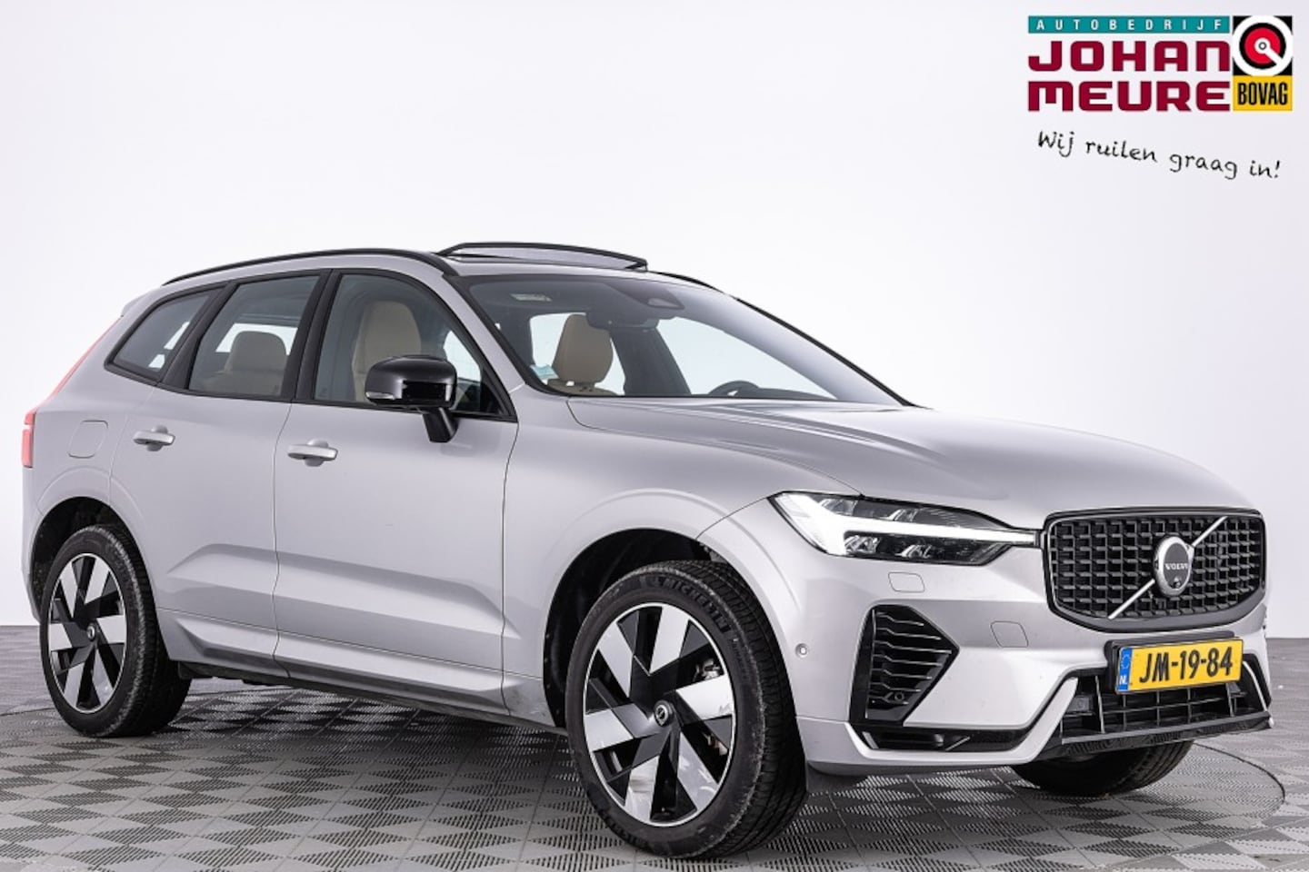 Volvo XC60 - 2.0 T6 Plug-in hybrid AWD Ultimate Dark | PANORAMADAK | harman/kardon | LEDER - AutoWereld.nl