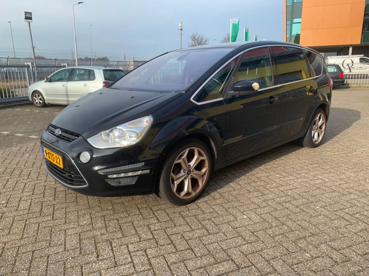 Ford S-Max - 2.0 Edition Zwart Automaat 2010 Airco Leder Navi - AutoWereld.nl