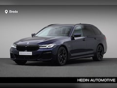 BMW 5-serie Touring - 530e xDrive High Executive | Achteruitrijcamera | Ambiance verlichting | Head up | Comfort