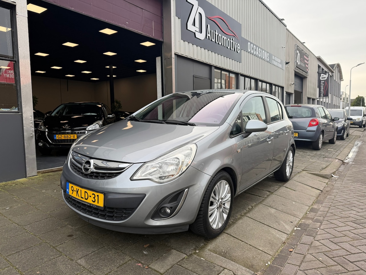 Opel Corsa - 1.4-16V Cosmo 1.4-16V Cosmo - AutoWereld.nl