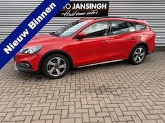 Ford Focus Wagon - 1.0 EcoBoost Hybrid ST Line X Business Nieuwstaat | Stoel/Stuurverwarming | Camera | Trekh