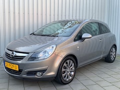 Opel Corsa - 1.2-16V Color Edition|Automaat|Climate Control|