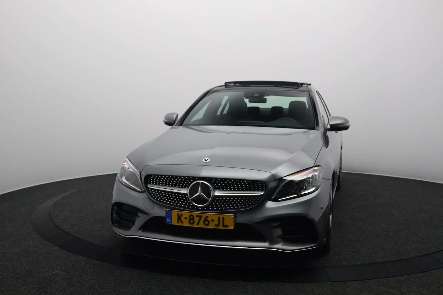 Mercedes-Benz C-klasse - 200 Business Solution AMG | Panoramadak | Matrix Led | Camera | Sfeerverlichting | Carplay - AutoWereld.nl