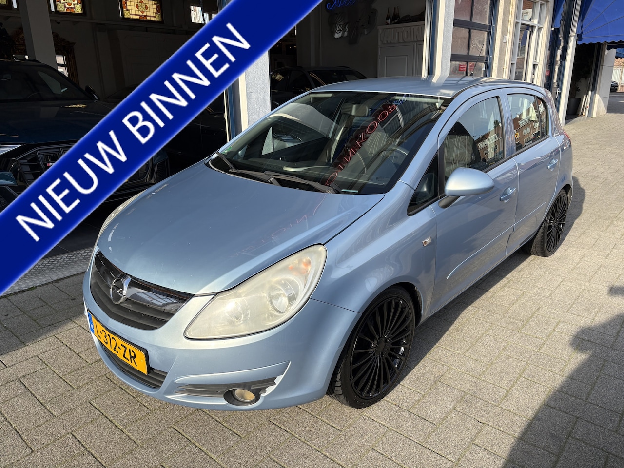 Opel Corsa - 1.0-12V Essentia NW APK 02-2027 - AutoWereld.nl