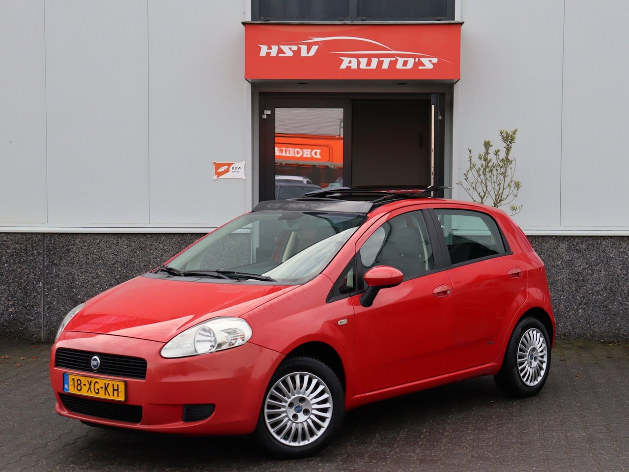 Fiat Grande Punto - 1.4 Dynamic Sport panodak org NL - AutoWereld.nl