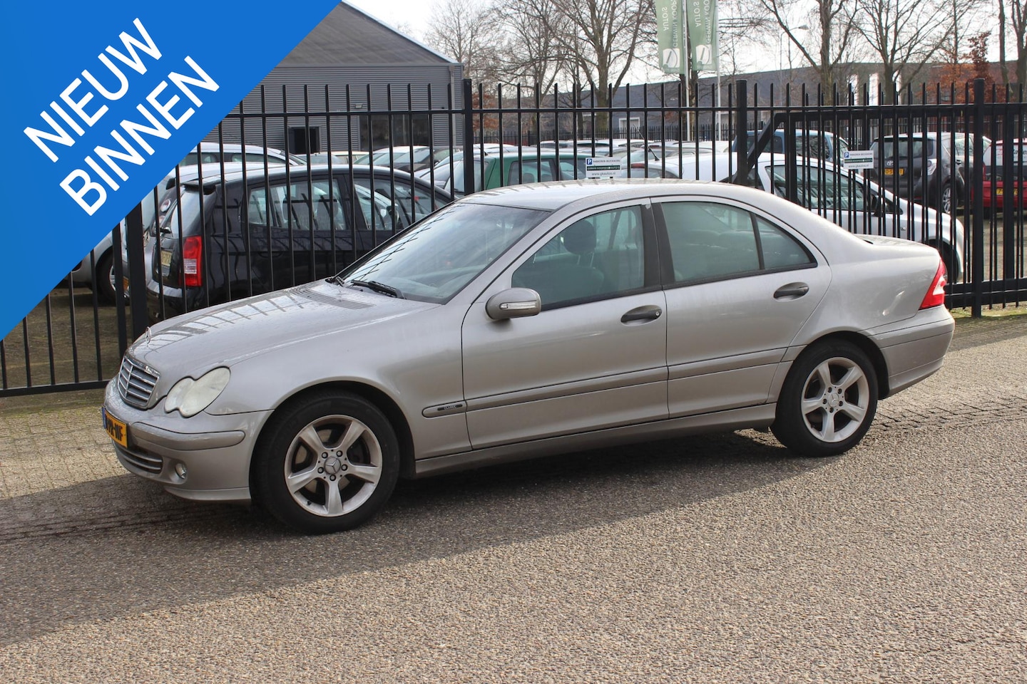 Mercedes-Benz C-klasse - 180 K. Classic 180 K. Classic, voor APK CO niet goed! - AutoWereld.nl