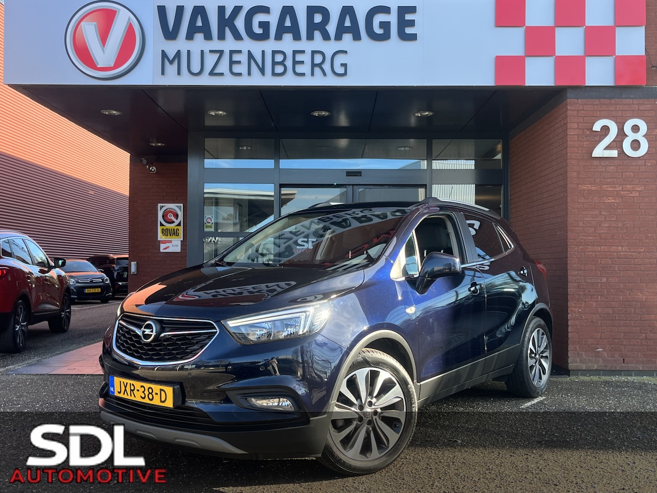 Opel Mokka X - 1.4 Turbo Innovation // LED // NAVI + CARPLAY // CAMERA // PDC V+A // STOEL + STUURWIELVER - AutoWereld.nl