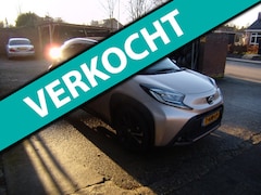 Toyota Aygo X - 1.0 VVT-i S-CVT Premium